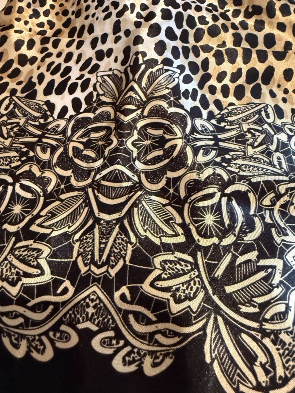 Animal Print Rectangular Scarf - Picture 2 of 5